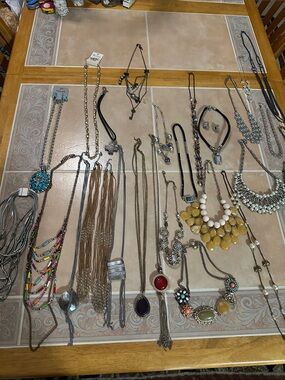 Women’s Fashion Necklace Sets 27 plus!